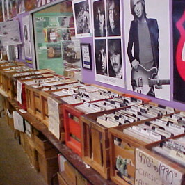 We`re about halfway through putting out a fabulous LARGE pre-owned collection (1500 records).