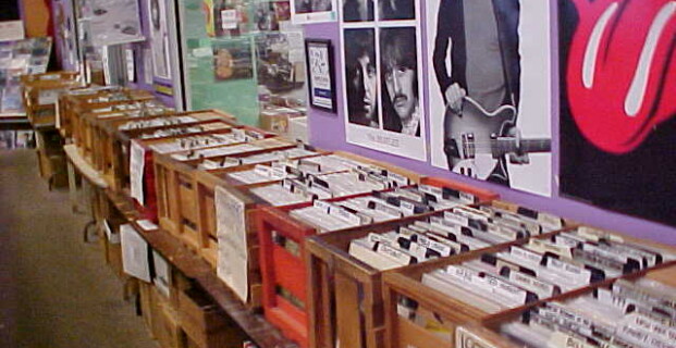 We`re about halfway through putting out a fabulous LARGE pre-owned collection (1500 records).