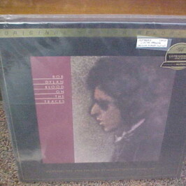 As expected, the word is, this is the finest vinyl pressing EVER of the classic 1975 BOB DYLAN “Blood On The Tracks” LP.